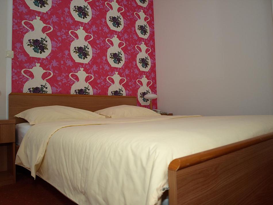 Hotel Neva Podstrana Extérieur photo
